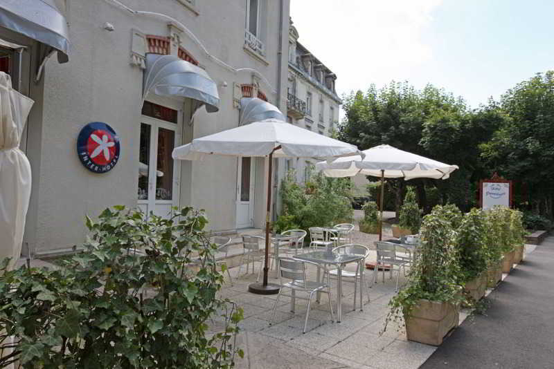 Providence Hotel Vittel Exteriör bild